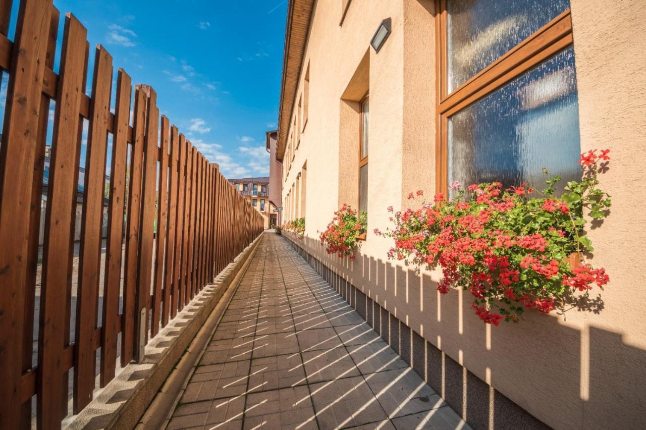 Hotel Penzión Radlinka Prešov Exterior foto